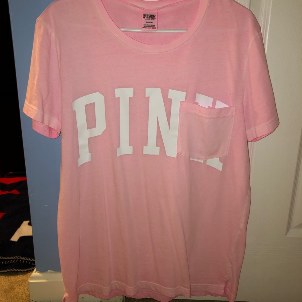 VS pink shirt